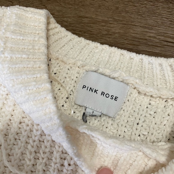 Women's Fringe Knit Croptop Sweater - Large - Picture 3 of 3